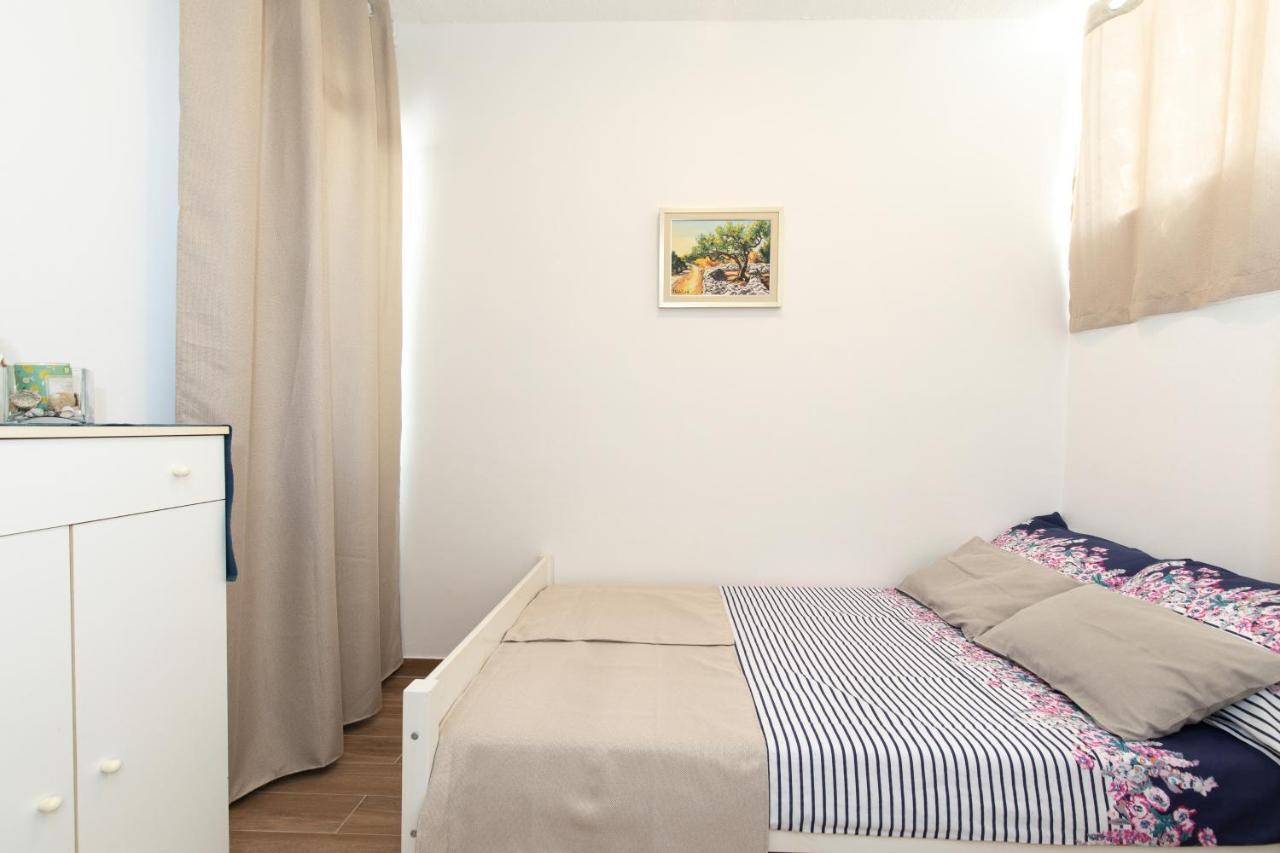 Apartment Bozena Krk Krk Town Εξωτερικό φωτογραφία